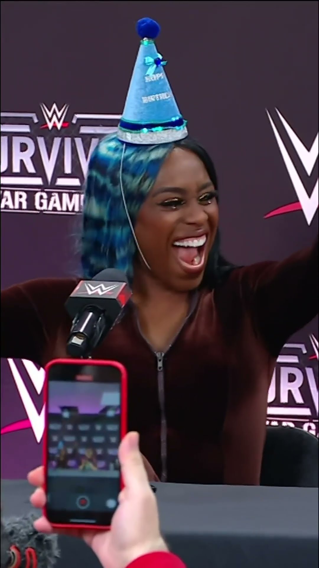 BIG day for Naomi! Took home the W and it’s her birthday ? #SurvivorSeries