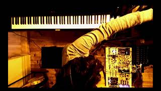 Experimental Avante-Garde Improv With Modular 102222