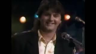 The Shuffles - Cha la la I need you -Edition Special - audio HQ ((Stéreo))