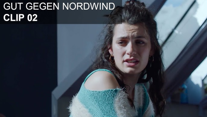 Gut gegen Nordwind: Nora Tschirner und Alexander Fehling über digitale  Liebe - TV TODAY