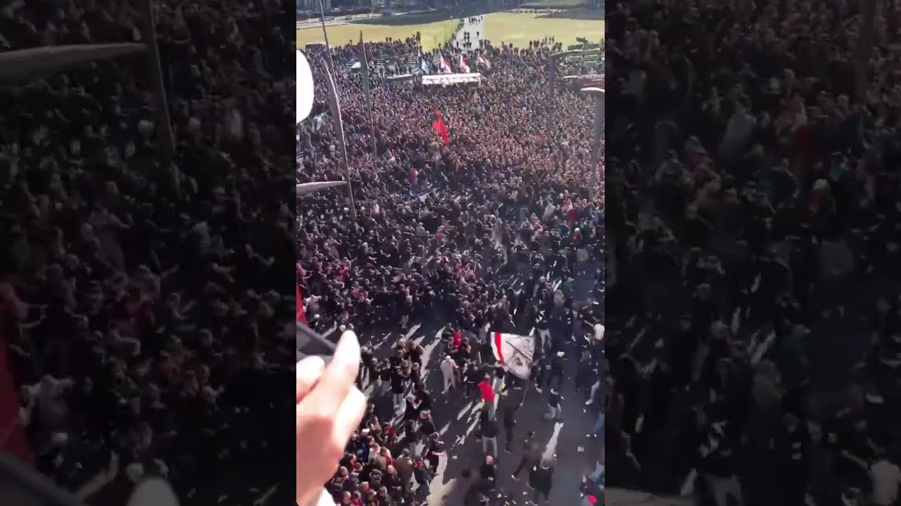 Ajax fans vs Alkmaar pregame atmopshere