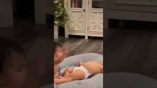 Twin babies bonding & laughing ? ?❤️ cutebabies Baby Babies twinbabies shorts