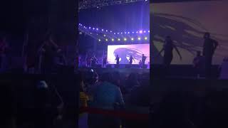 Download Lagu Ik kudi live performance by Amit Trivedi | Divya Kumar MP3