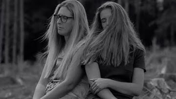 Dirk Maassen & Andreas Reiner - Project Muse (a shortfilm about humanity and vulnerability)