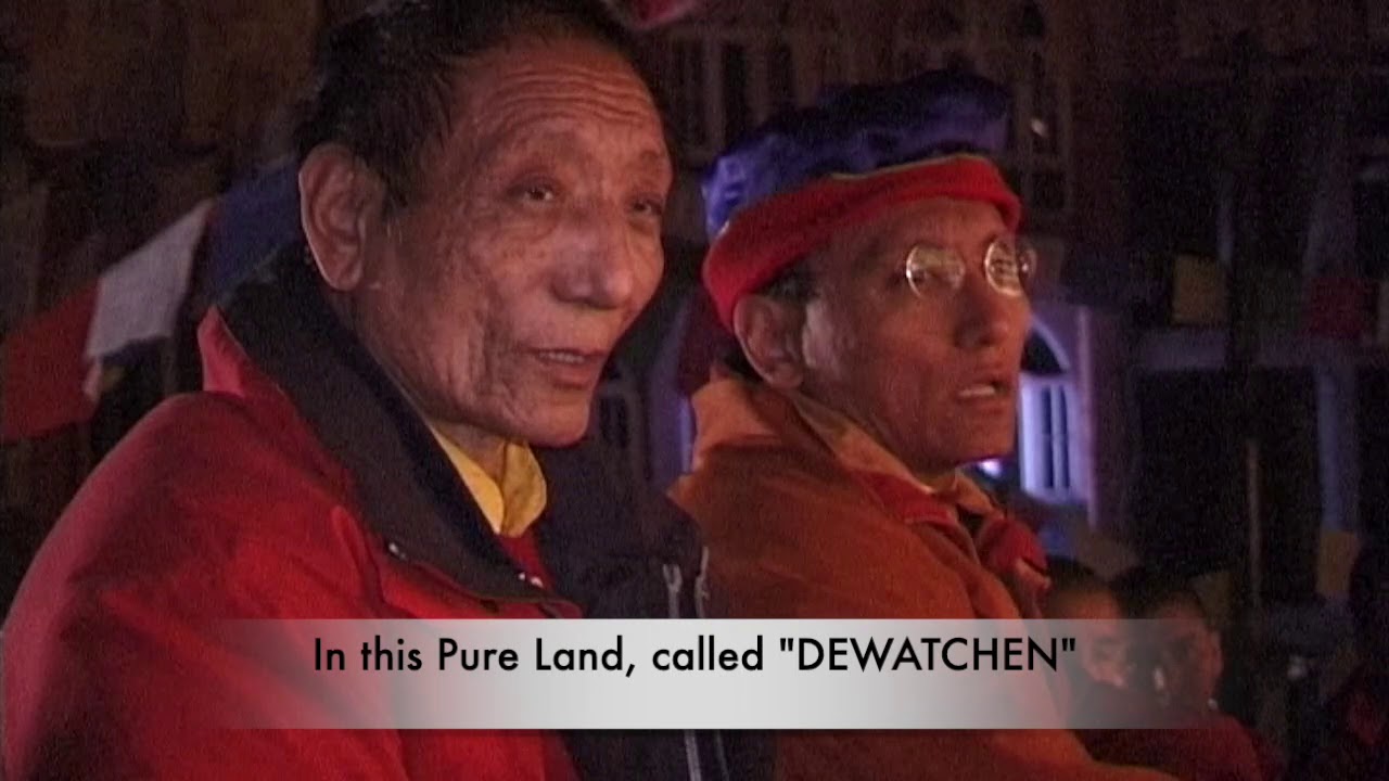 His Holiness GYALWANG DRUKPA & BAIRO RINPOCHE at HOLY BODNATH STUPA with a prayer 