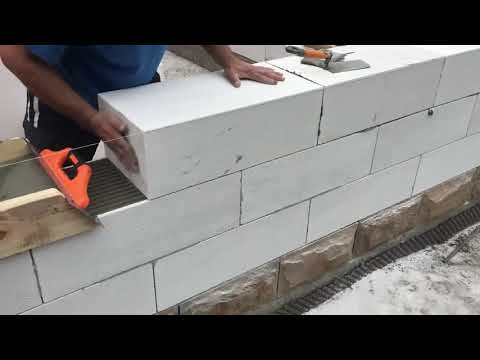 Video: Blok Beton Tanah Liat Padat Yang Diperluas: Dinding 390x190x188 Mm, 400x200x200 Dan Blok Partisi Lainnya, Beratnya