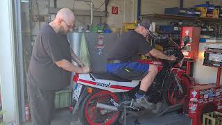RD350 YPVS mit angepasster Tyga Anlage