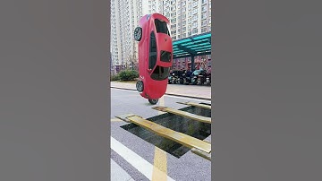 Thumbnail of I didn’t expect the car to have a wheel like this🤯3D Special Effects | 3D Animation #shorts #vfxhd