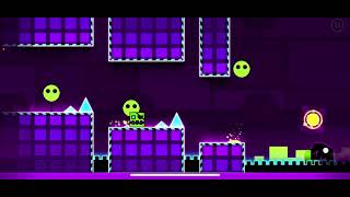 Clucas0996 plays geometry dash meltdown screenshot 3