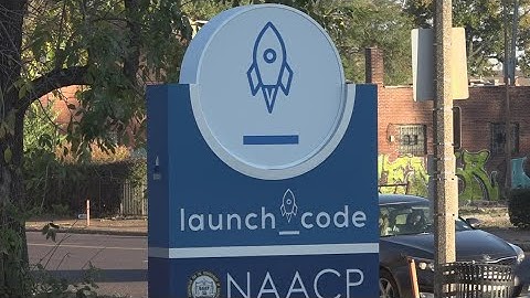 Free computer coding program is training St. Louisans for careers in tech