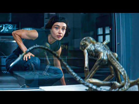 In 2120 Earth Turns Into Chaos As Spaceship Carrying Deadly Aliens Crashes In The Middle Of A City