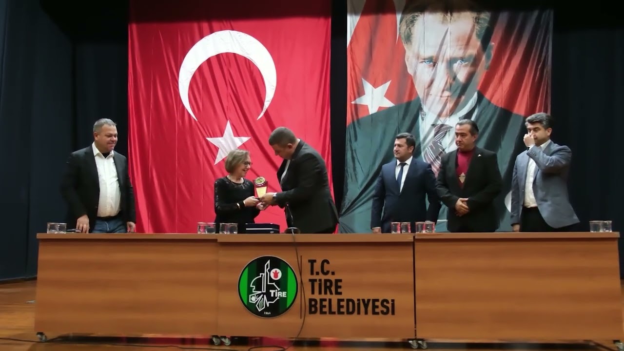 Başkan Okuroğlu, belediye personelinin yeni yılını kutladı