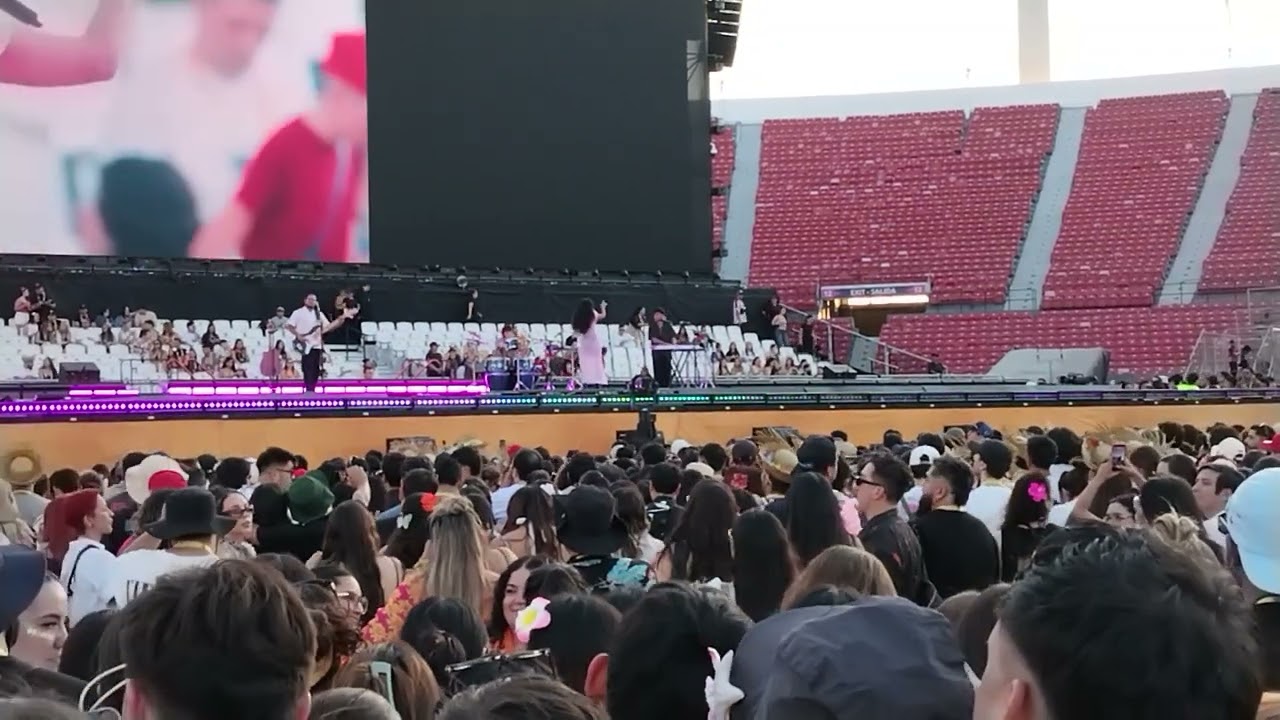 Chuwi 🎵 Durmiendo 🎵 🗓️ 10.01.2026  🌏Chile Debí Tirar Más Fotos World Tour 🇨🇱 