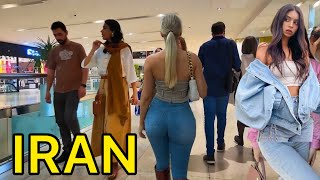 🔥 The style of Iranian girls and boys in Tehran nights - Iranian girls