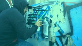 Bug Bolito Graffiti ( Small Spray Can)