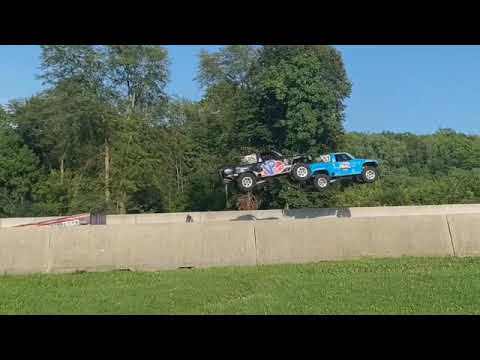 Wild and wooly Robby Gordon Stadium Super Truck racing from Road ...