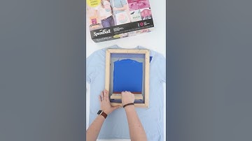 Screen printing with vinyl using 2 colors doesn’t have to be difficult. #vinylproject #htv