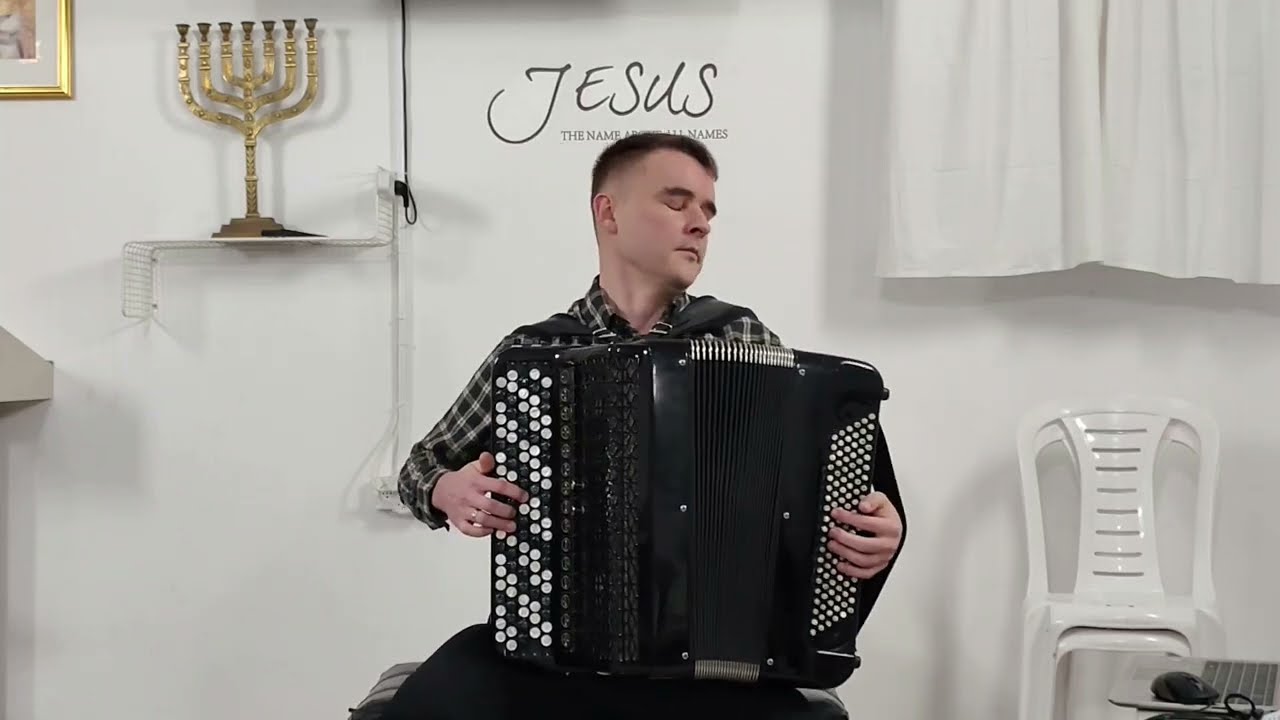 YEVGENII MUSIIETS. Johann S. Bach