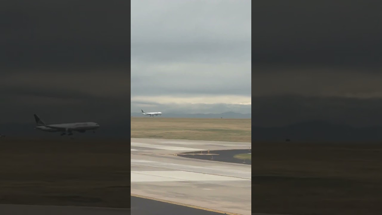 A319-132 United landing in Denver Co. 