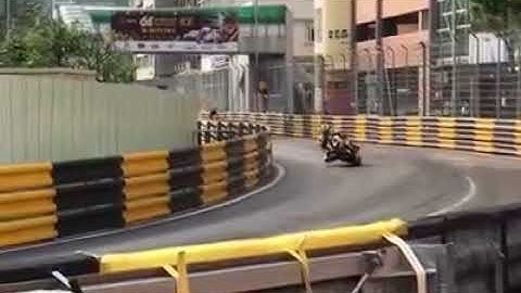Danial Hegarty Fatal Crash in Macau GP 2017  - Amateur Video