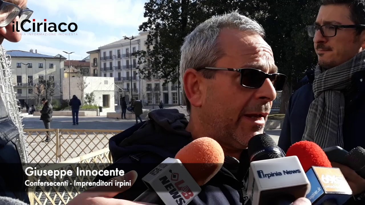 Mercato Innocente Martedi Scendiamo In Piazza Sono Frastornato Da Questi Continui Cambiamenti Youtube