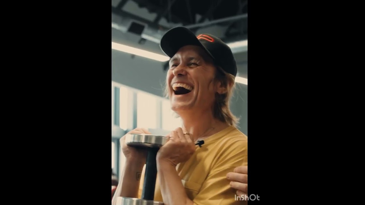 Mark Owen  trained at the Ultimate Performance LA Gym  to prepare for the Take That World Tour