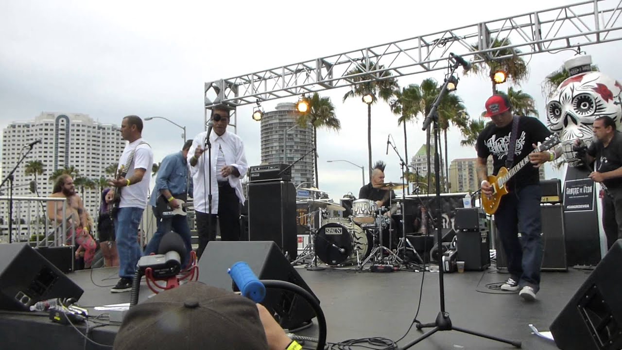 X Members - Truck Rental - Punk Rock Picnic 2015