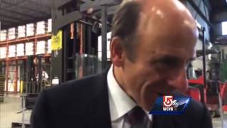 Uncut: Arthur T. Demoulas walks around warehouse, thanks workers