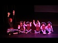 Little Pirates Dance. Танец маленьких пиратов. Первое выступление. Маленькие девочки танцуют.