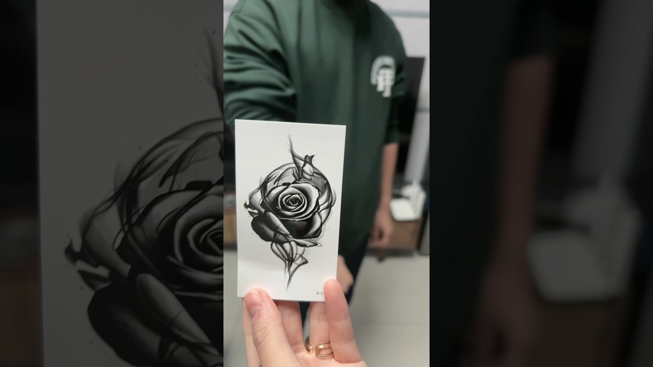 Apply temporary Tattoo -Rose tattoo 