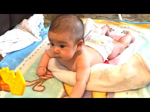 Tummy Time Made Easy | Lorena Vargas Physical Therapy