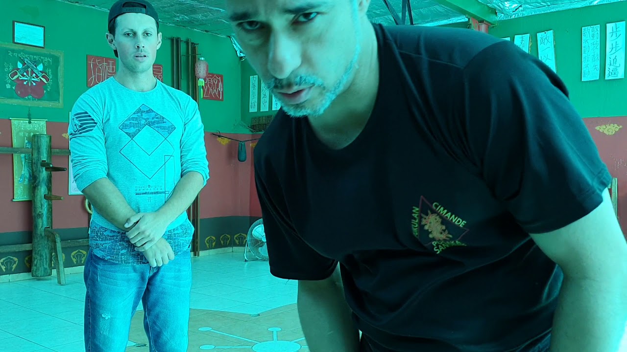 Shift coin and speed concept in pencak silat