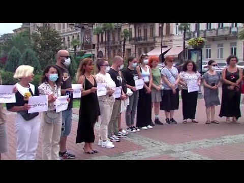 \"ლექSOSთვის დაისაჯონ დამნაშავეები\"-  მდუმარე აქცია ბათუმში