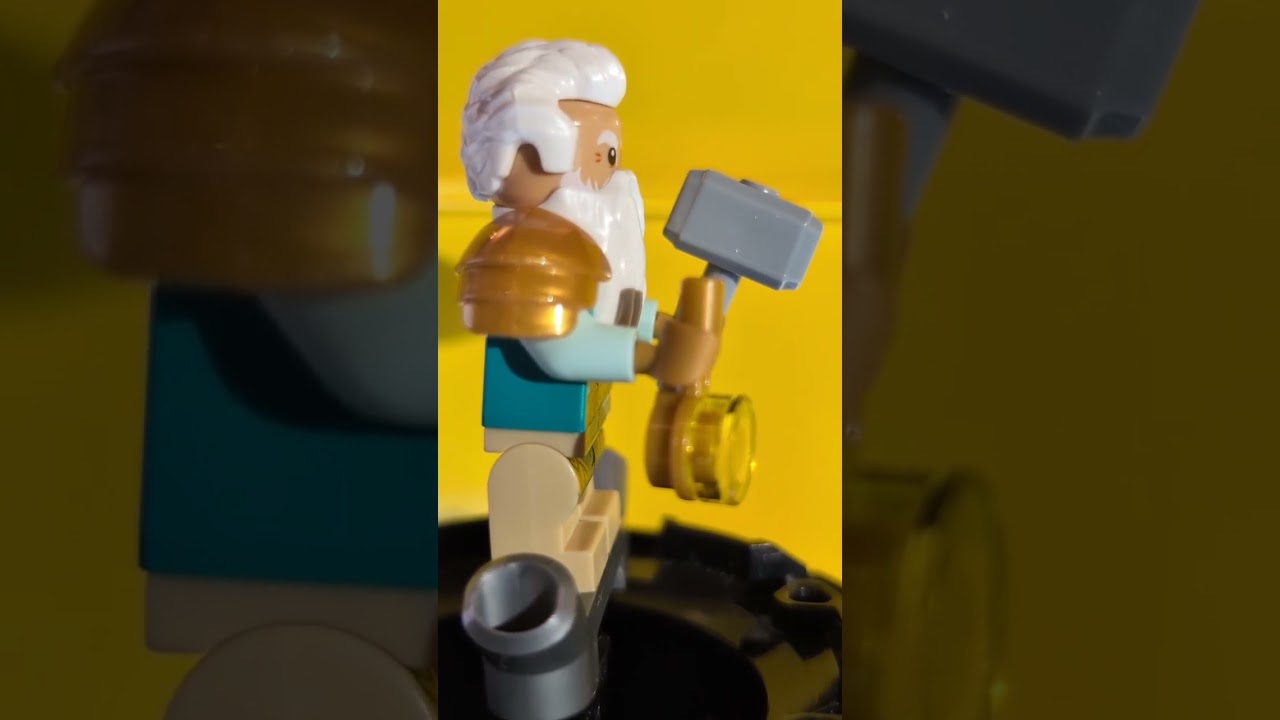 The Very First Official Lego Dungeons and Dragons Custom Minifig Dwarf Cleric (Holy Symbol, Hammer!)