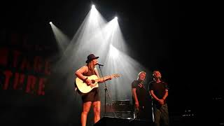 Mell & Vintage Future - Lovin' Arms, Grenswerk Venlo (15 augustus 2020) chords