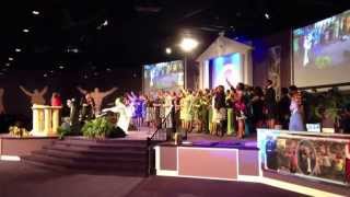 Video thumbnail of "Earl Bynum and The Mount Unity Choir"