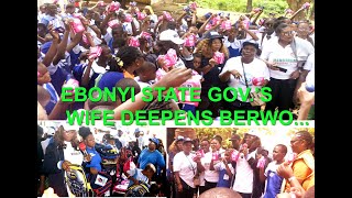 Ebonyi State Gov.s Wife Deepens Berwo In State. Wife Of Ebonyi State Governor Distribute Sanitary