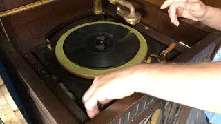 Edison Diamond Disc Phonograph C250