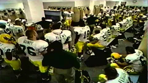 Oregon coach Mike Bellotti in the locker room at h...