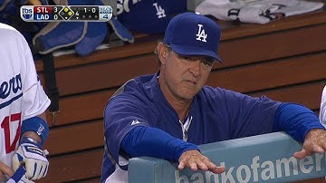 NLCS Gm4: Lynn brushes back Puig in the fourth