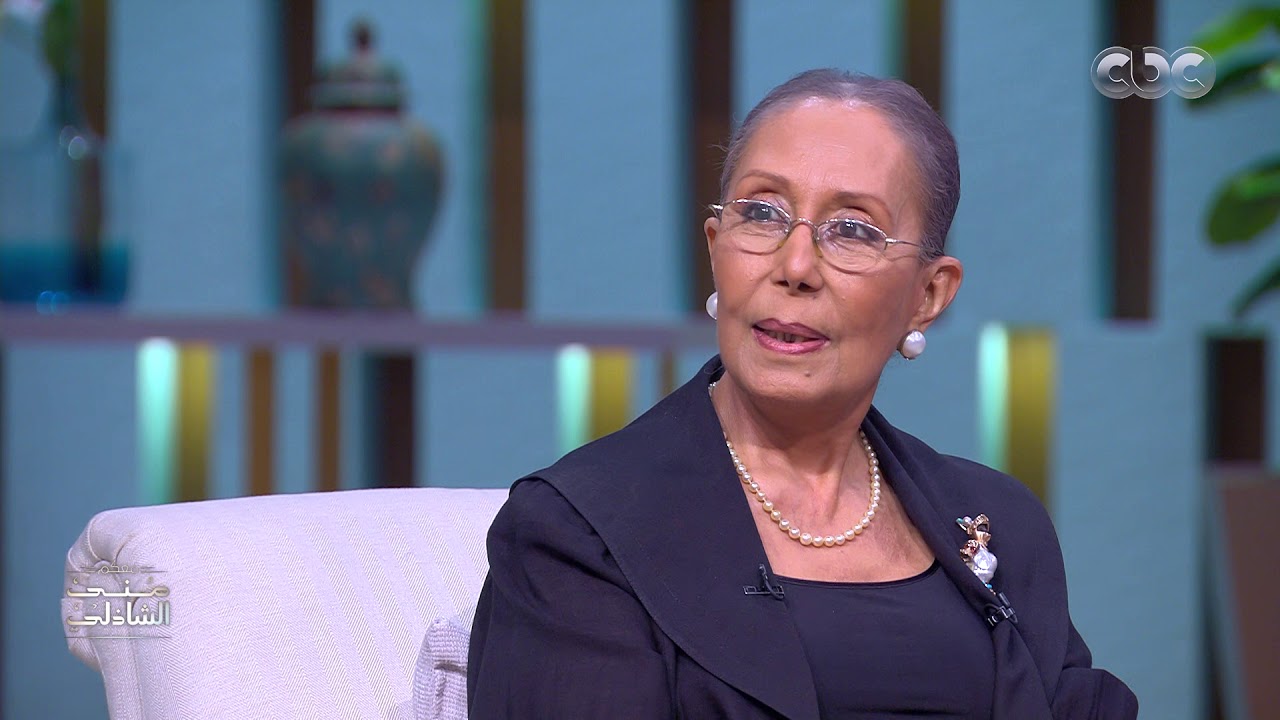 تفاصيل انفصال الزعيم أنور السادات عن زوجته الأولى تحكيها ابنته رقية السادات