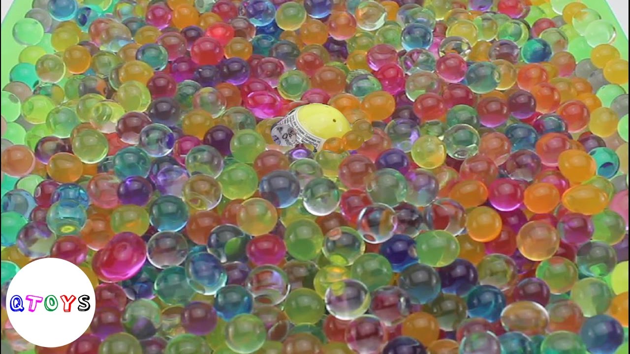 ORBEEZ Bath for Kids with Surprise Eggs and Kinder Eggs inside! YouTube