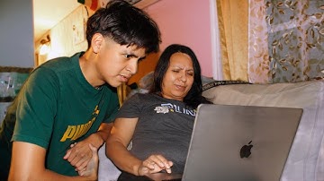 Mijn moeder naar mijn camerarol laten kijken 😱 (VOLLEDIGE VIDEO!) #aayeddie