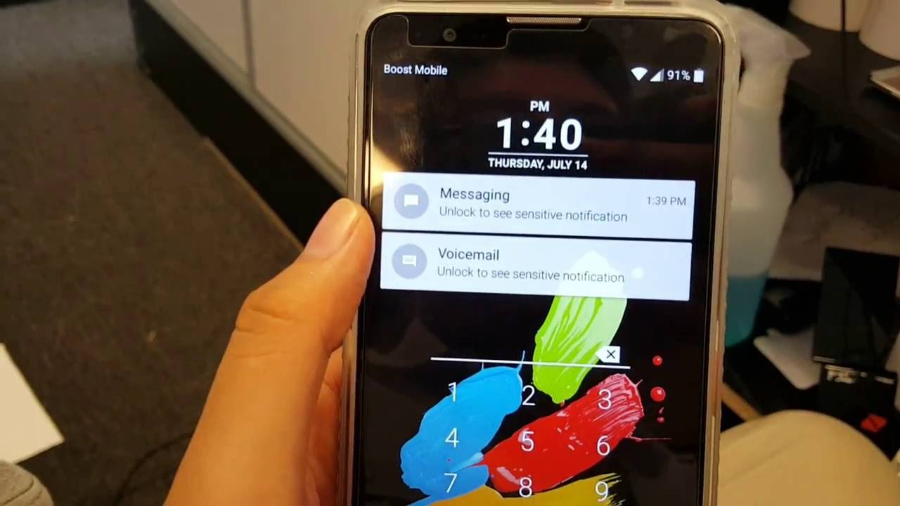 Does the lg zone 4 have a notification light