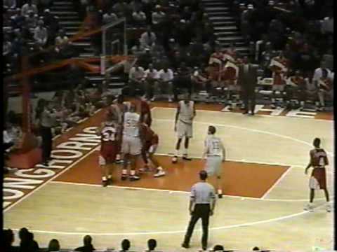 Oklahoma Sooners at Texas Longhorns - 1996 - Baske...