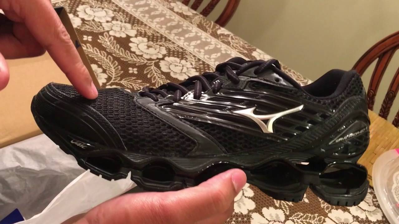 mizuno 5 preto