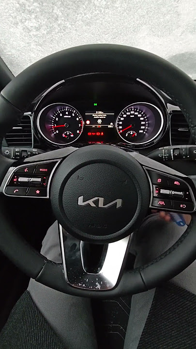 2025 Kia Ceed Sport 1.5 140 HP Cold Startup