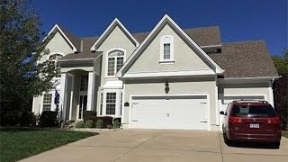 Homes for sale - 1404 NE TARA Drive, Lees Summit, MO 64064