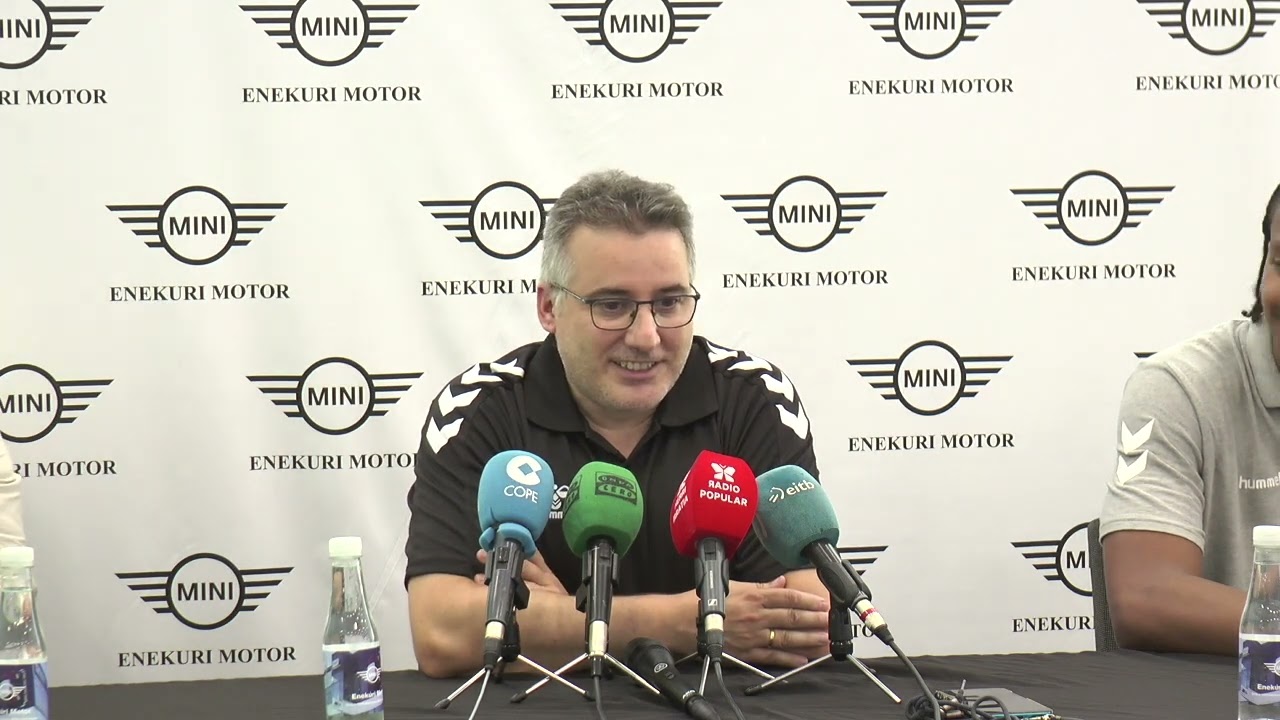 Presentación de Melwin Pantzar como jugador de Surne Bilbao Basket en Enekuri Motor