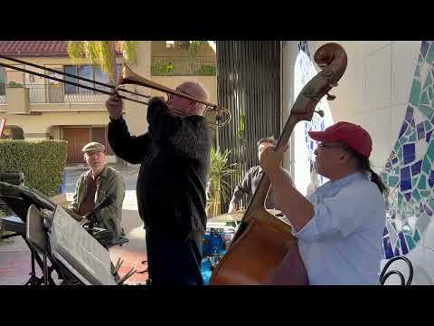 Perk Yourself Up performed by Jazz Legacy Quartet